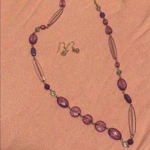 Necklace and earring set